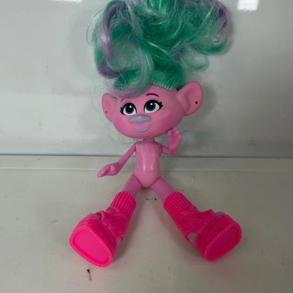 DreamWorks‎ Trolls Poppy Doll with Purple and Teal Hair and Pink Boots